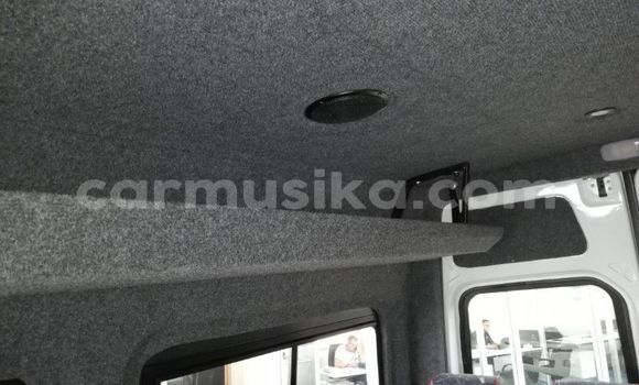 Acheter Occasion Utilitaire Mercedes‒Benz MB100 Blanc à Harare, Harare Acheter Occasion Utilitaire Mercedes‒Benz MB100 Blanc à Harare, Harare