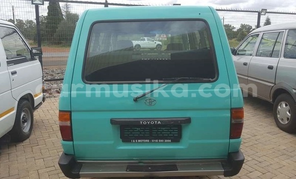 Acheter Occasion Voiture Toyota T100 Vert à Harare, Harare Acheter Occasion Voiture Toyota T100 Vert à Harare, Harare