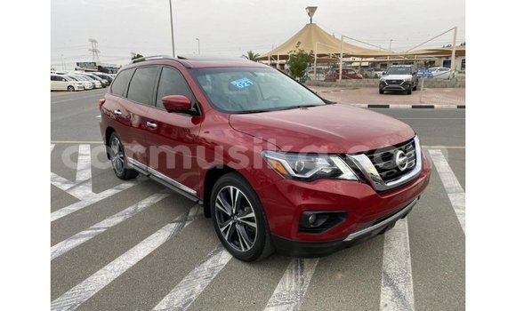 Tenga Imported Nissan Pathfinder Tsvuku Mota in Import - Dubai in Harare Tenga Imported Nissan Pathfinder Tsvuku Mota in Import - Dubai in Harare