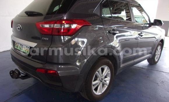 Nunua Ilio tumika Hyundai Creta Fedha Gari ndani ya Beitbridge nchini Matabeleland Kusini Nunua Ilio tumika Hyundai Creta Fedha Gari ndani ya Beitbridge nchini Matabeleland Kusini