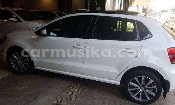 Buy Used Volkswagen Polo White Car in Beitbridge in Matabeleland South Buy Used Volkswagen Polo White Car in Beitbridge in Matabeleland South