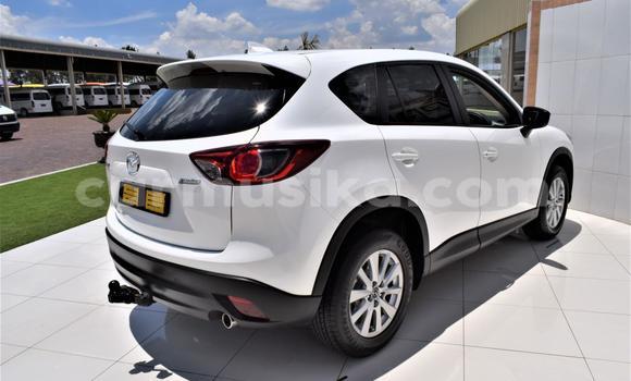 Acheter Occasion Voiture Mazda CX-5 Blanc à Beitbridge, Matabeleland South Acheter Occasion Voiture Mazda CX-5 Blanc à Beitbridge, Matabeleland South