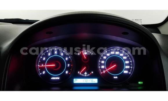 Acheter Occasion Voiture Chevrolet Captiva Blanc à Beitbridge, Matabeleland South Acheter Occasion Voiture Chevrolet Captiva Blanc à Beitbridge, Matabeleland South