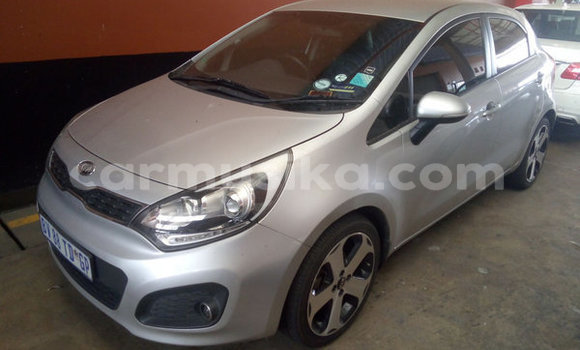 Buy Used Kia Rio Silver Car in Beitbridge in Matabeleland South Buy Used Kia Rio Silver Car in Beitbridge in Matabeleland South