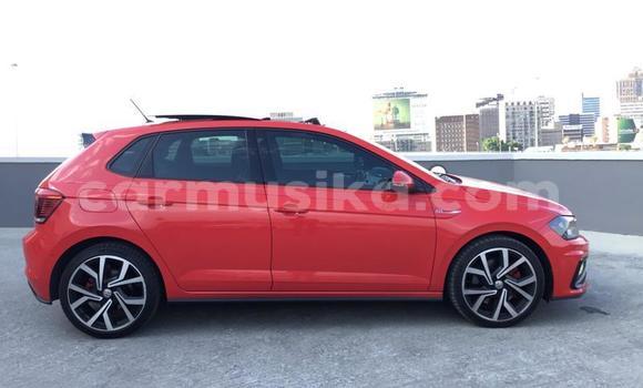 Acheter Occasion Voiture Volkswagen Polo Rouge à Beitbridge, Matabeleland South Acheter Occasion Voiture Volkswagen Polo Rouge à Beitbridge, Matabeleland South