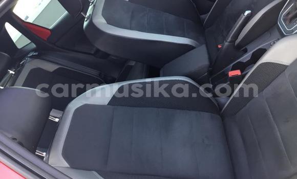 Acheter Occasion Voiture Volkswagen Polo Rouge à Beitbridge, Matabeleland South Acheter Occasion Voiture Volkswagen Polo Rouge à Beitbridge, Matabeleland South