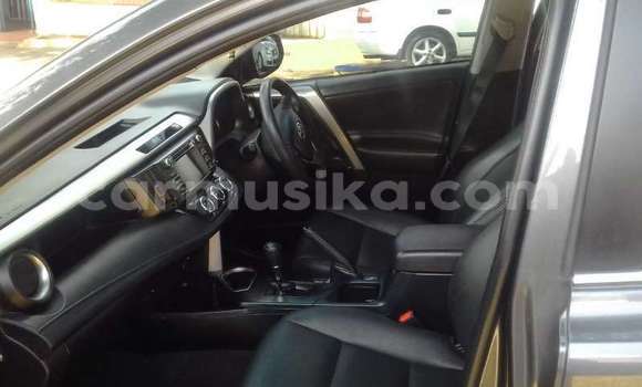 Acheter Occasion Voiture Toyota RAV4 Autre à Beitbridge, Matabeleland South Acheter Occasion Voiture Toyota RAV4 Autre à Beitbridge, Matabeleland South