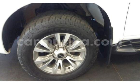 Tenga Tsaru Isuzu KB Chena Mota in Beitbridge in Matabeleland South Tenga Tsaru Isuzu KB Chena Mota in Beitbridge in Matabeleland South