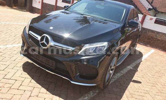 Tenga Tsaru Mercedes‒Benz GLE Nhema Mota in Harare in Harare Tenga Tsaru Mercedes‒Benz GLE Nhema Mota in Harare in Harare