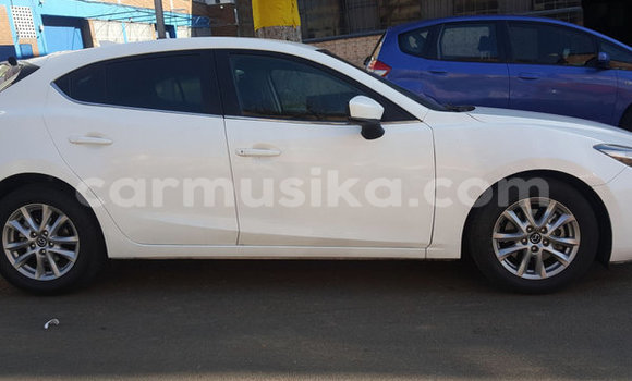 Nunua Ilio tumika Mazda 3 Nyeupe Gari ndani ya Beitbridge nchini Matabeleland Kusini Nunua Ilio tumika Mazda 3 Nyeupe Gari ndani ya Beitbridge nchini Matabeleland Kusini