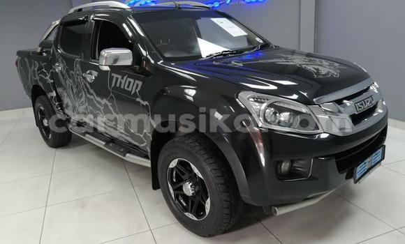 Acheter Occasion Voiture Isuzu KB Noir à Beitbridge, Matabeleland South Acheter Occasion Voiture Isuzu KB Noir à Beitbridge, Matabeleland South