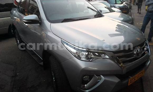 Tenga Tsaru Toyota Fortuner Sirivha Mota in Harare in Harare Tenga Tsaru Toyota Fortuner Sirivha Mota in Harare in Harare