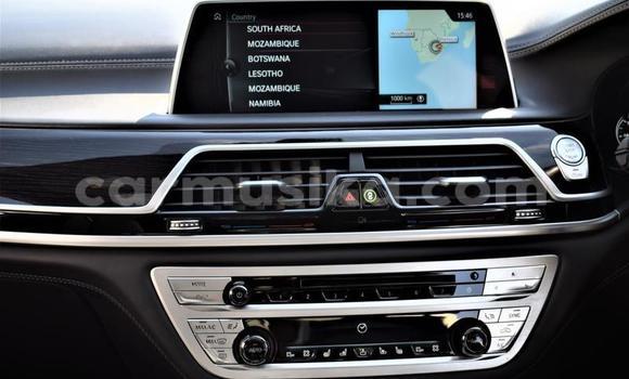 Nunua Ilio tumika BMW New Class Nyeusi Gari ndani ya Beitbridge nchini Matabeleland Kusini Nunua Ilio tumika BMW New Class Nyeusi Gari ndani ya Beitbridge nchini Matabeleland Kusini