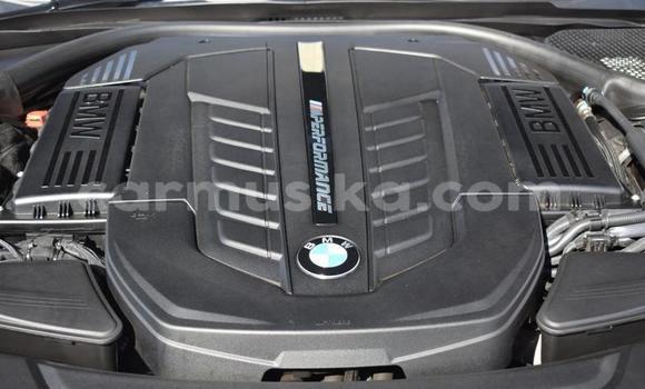 Nunua Ilio tumika BMW New Class Nyeusi Gari ndani ya Beitbridge nchini Matabeleland Kusini Nunua Ilio tumika BMW New Class Nyeusi Gari ndani ya Beitbridge nchini Matabeleland Kusini