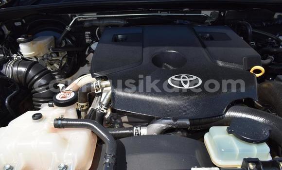 Nunua Ilio tumika Toyota Hilux Nyeupe Gari ndani ya Beitbridge nchini Matabeleland Kusini Nunua Ilio tumika Toyota Hilux Nyeupe Gari ndani ya Beitbridge nchini Matabeleland Kusini