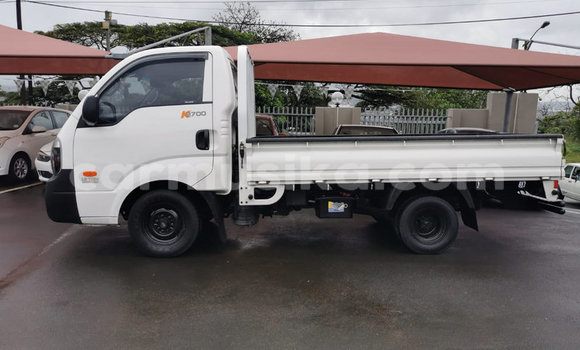 Acheter Occasion Utilitaire Kia K2700 Blanc à Beitbridge, Matabeleland South Acheter Occasion Utilitaire Kia K2700 Blanc à Beitbridge, Matabeleland South