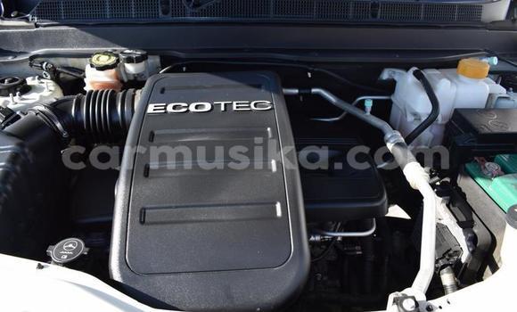 Buy Used Chevrolet Captiva White Car in Beitbridge in Matabeleland South Buy Used Chevrolet Captiva White Car in Beitbridge in Matabeleland South