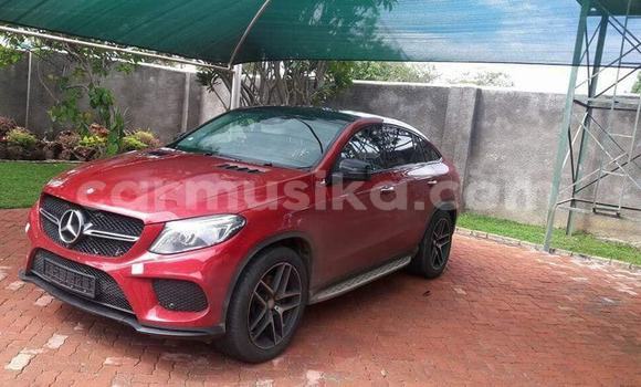 Tenga Tsaru Mercedes‒Benz GLE Tsvuku Mota in Harare in Harare Tenga Tsaru Mercedes‒Benz GLE Tsvuku Mota in Harare in Harare