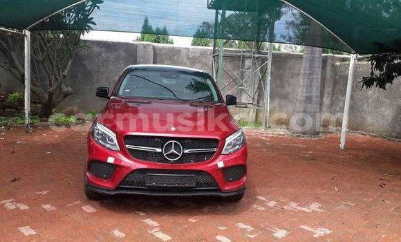 Tenga Tsaru Mercedes‒Benz GLE Tsvuku Mota in Harare in Harare Tenga Tsaru Mercedes‒Benz GLE Tsvuku Mota in Harare in Harare