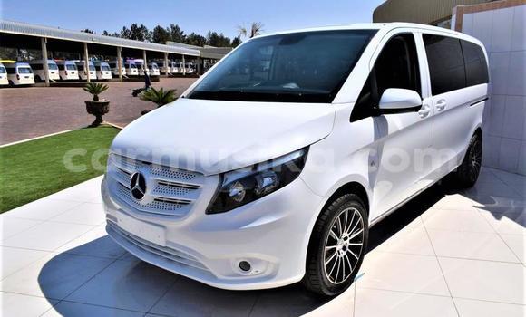 Nunua Ilio tumika Mercedes Viano Nyeupe Gari ndani ya Beitbridge nchini Matabeleland Kusini