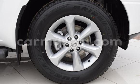 Nunua Ilio tumika Nissan Navara Nyeupe Gari ndani ya Beitbridge nchini Matabeleland Kusini Nunua Ilio tumika Nissan Navara Nyeupe Gari ndani ya Beitbridge nchini Matabeleland Kusini