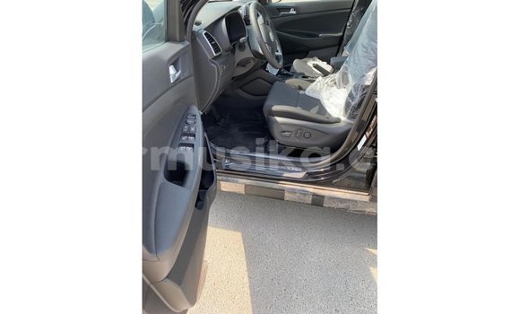 Nunua Imported Hyundai Tucson Nyeusi Gari ndani ya Import - Dubai nchini Harare Nunua Imported Hyundai Tucson Nyeusi Gari ndani ya Import - Dubai nchini Harare