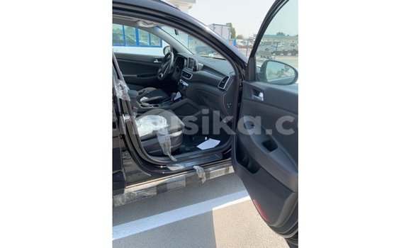 Nunua Imported Hyundai Tucson Nyeusi Gari ndani ya Import - Dubai nchini Harare Nunua Imported Hyundai Tucson Nyeusi Gari ndani ya Import - Dubai nchini Harare