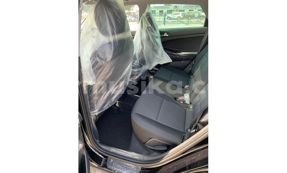 Nunua Imported Hyundai Tucson Nyeusi Gari ndani ya Import - Dubai nchini Harare Nunua Imported Hyundai Tucson Nyeusi Gari ndani ya Import - Dubai nchini Harare
