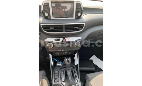 Nunua Imported Hyundai Tucson Nyeusi Gari ndani ya Import - Dubai nchini Harare Nunua Imported Hyundai Tucson Nyeusi Gari ndani ya Import - Dubai nchini Harare