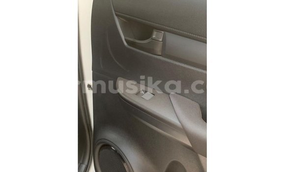 Acheter Import Voiture Toyota Hilux Blanc à Import - Dubai, Harare Acheter Import Voiture Toyota Hilux Blanc à Import - Dubai, Harare
