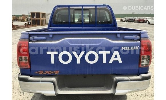 Nunua Imported Toyota Hilux Bluu Gari ndani ya Import - Dubai nchini Harare Nunua Imported Toyota Hilux Bluu Gari ndani ya Import - Dubai nchini Harare