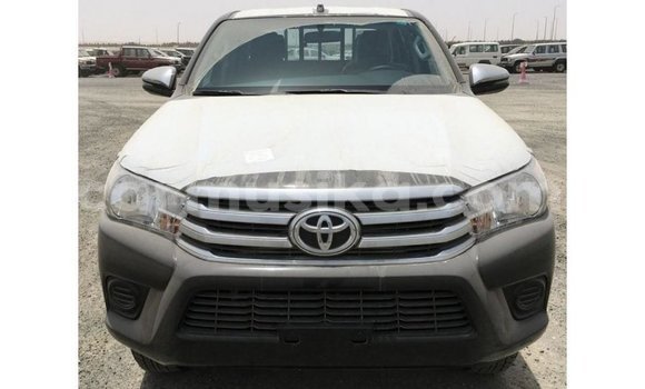 Tenga Imported Toyota Hilux Nhema Mota in Import - Dubai in Harare Tenga Imported Toyota Hilux Nhema Mota in Import - Dubai in Harare