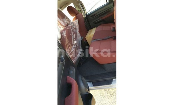Tenga Imported Toyota Hilux Nhema Mota in Import - Dubai in Harare Tenga Imported Toyota Hilux Nhema Mota in Import - Dubai in Harare