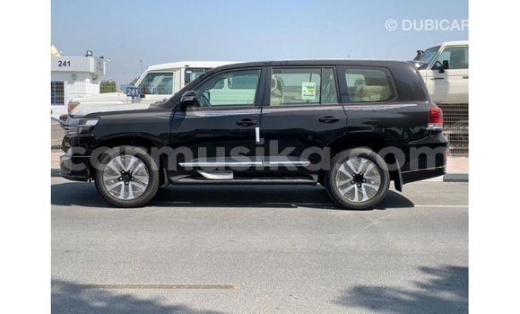 Acheter Import Voiture Toyota Land Cruiser Noir à Import - Dubai, Harare Acheter Import Voiture Toyota Land Cruiser Noir à Import - Dubai, Harare