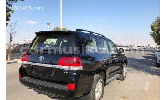 Tenga Imported Toyota Land Cruiser Nhema Mota in Import - Dubai in Harare Tenga Imported Toyota Land Cruiser Nhema Mota in Import - Dubai in Harare