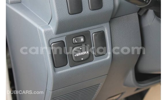 Tenga Imported Toyota Land Cruiser Beige Mota in Import - Dubai in Harare Tenga Imported Toyota Land Cruiser Beige Mota in Import - Dubai in Harare