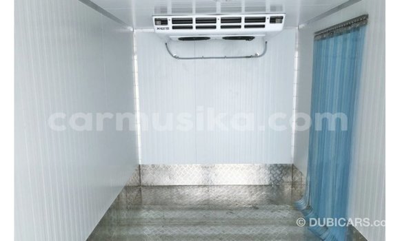 Tenga Imported Hino 300 Series Chena Rori in Import - Dubai in Harare Tenga Imported Hino 300 Series Chena Rori in Import - Dubai in Harare