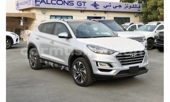 Tenga Imported Hyundai Tucson Zvimwe Mota in Import - Dubai in Harare Tenga Imported Hyundai Tucson Zvimwe Mota in Import - Dubai in Harare