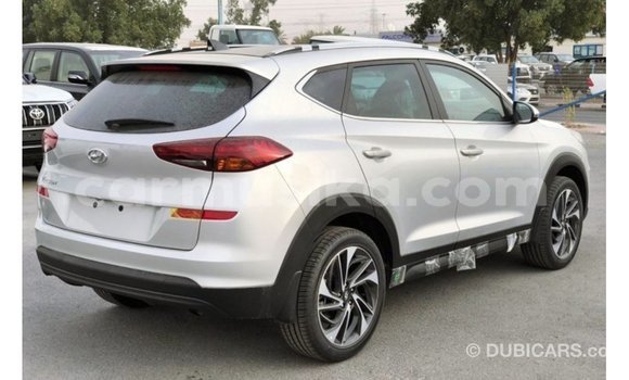 Tenga Imported Hyundai Tucson Zvimwe Mota in Import - Dubai in Harare Tenga Imported Hyundai Tucson Zvimwe Mota in Import - Dubai in Harare