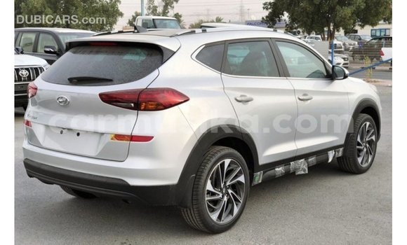 Tenga Imported Hyundai Tucson Zvimwe Mota in Import - Dubai in Harare Tenga Imported Hyundai Tucson Zvimwe Mota in Import - Dubai in Harare