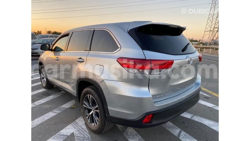 Big with watermark toyota highlander harare import dubai 12134