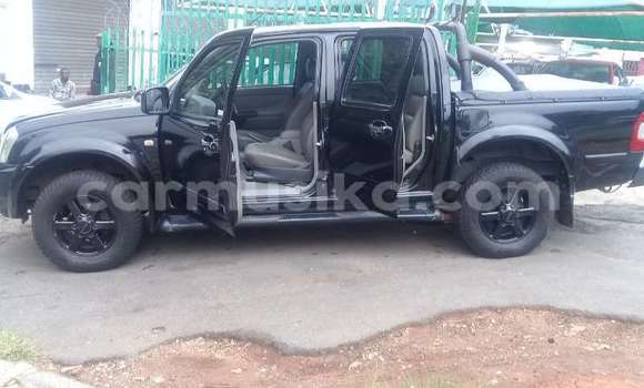 Acheter Occasion Voiture Isuzu KB Noir à Harare, Harare Acheter Occasion Voiture Isuzu KB Noir à Harare, Harare