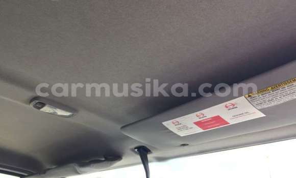 Acheter Occasion Utilitaire Hino 300 Blanc à Beitbridge, Matabeleland South Acheter Occasion Utilitaire Hino 300 Blanc à Beitbridge, Matabeleland South