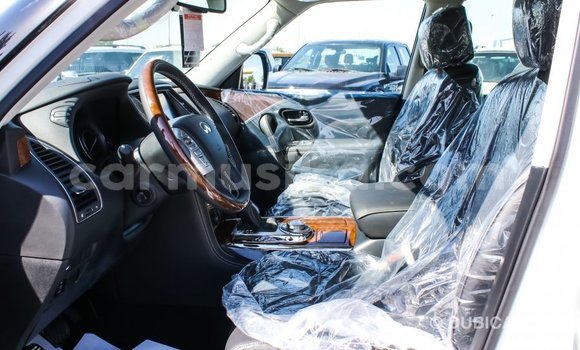 Acheter Import Voiture Infiniti Q Blanc à Import - Dubai, Harare Acheter Import Voiture Infiniti Q Blanc à Import - Dubai, Harare