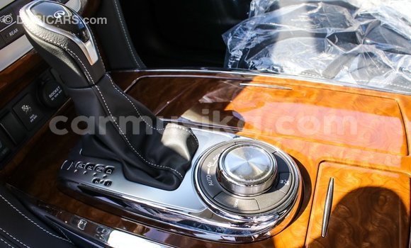 Acheter Import Voiture Infiniti Q Blanc à Import - Dubai, Harare Acheter Import Voiture Infiniti Q Blanc à Import - Dubai, Harare