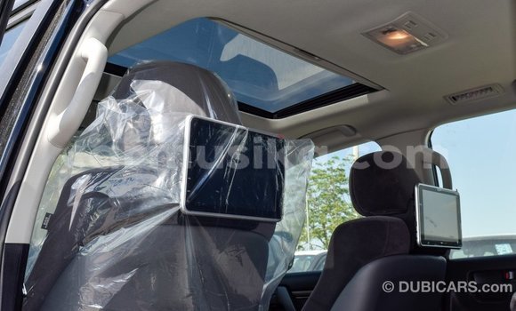 Acheter Import Voiture Toyota Land Cruiser Noir à Import - Dubai, Harare Acheter Import Voiture Toyota Land Cruiser Noir à Import - Dubai, Harare