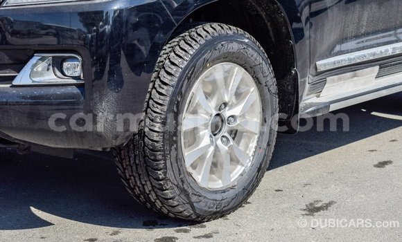 Acheter Import Voiture Toyota Land Cruiser Noir à Import - Dubai, Harare Acheter Import Voiture Toyota Land Cruiser Noir à Import - Dubai, Harare