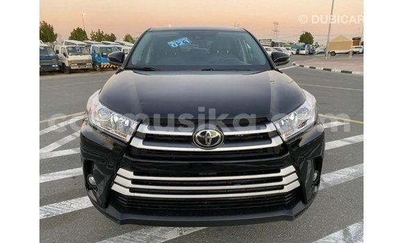 Tenga Imported Toyota Highlander Nhema Mota in Import - Dubai in Harare Tenga Imported Toyota Highlander Nhema Mota in Import - Dubai in Harare