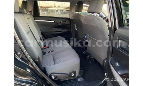 Tenga Imported Toyota Highlander Nhema Mota in Import - Dubai in Harare Tenga Imported Toyota Highlander Nhema Mota in Import - Dubai in Harare