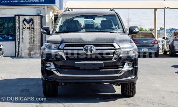Acheter Import Voiture Toyota Land Cruiser Noir à Import - Dubai, Harare Acheter Import Voiture Toyota Land Cruiser Noir à Import - Dubai, Harare